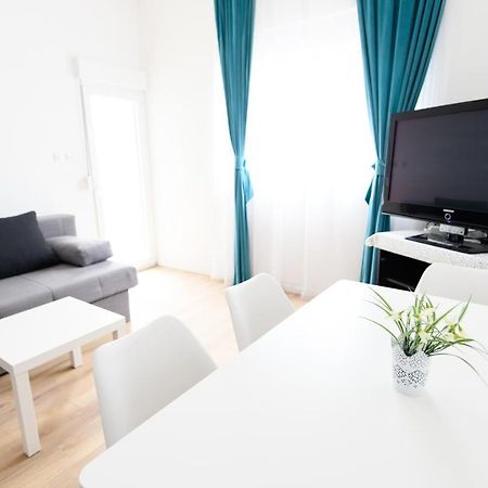 Cozy Beach Apartments Makarska Extérieur photo