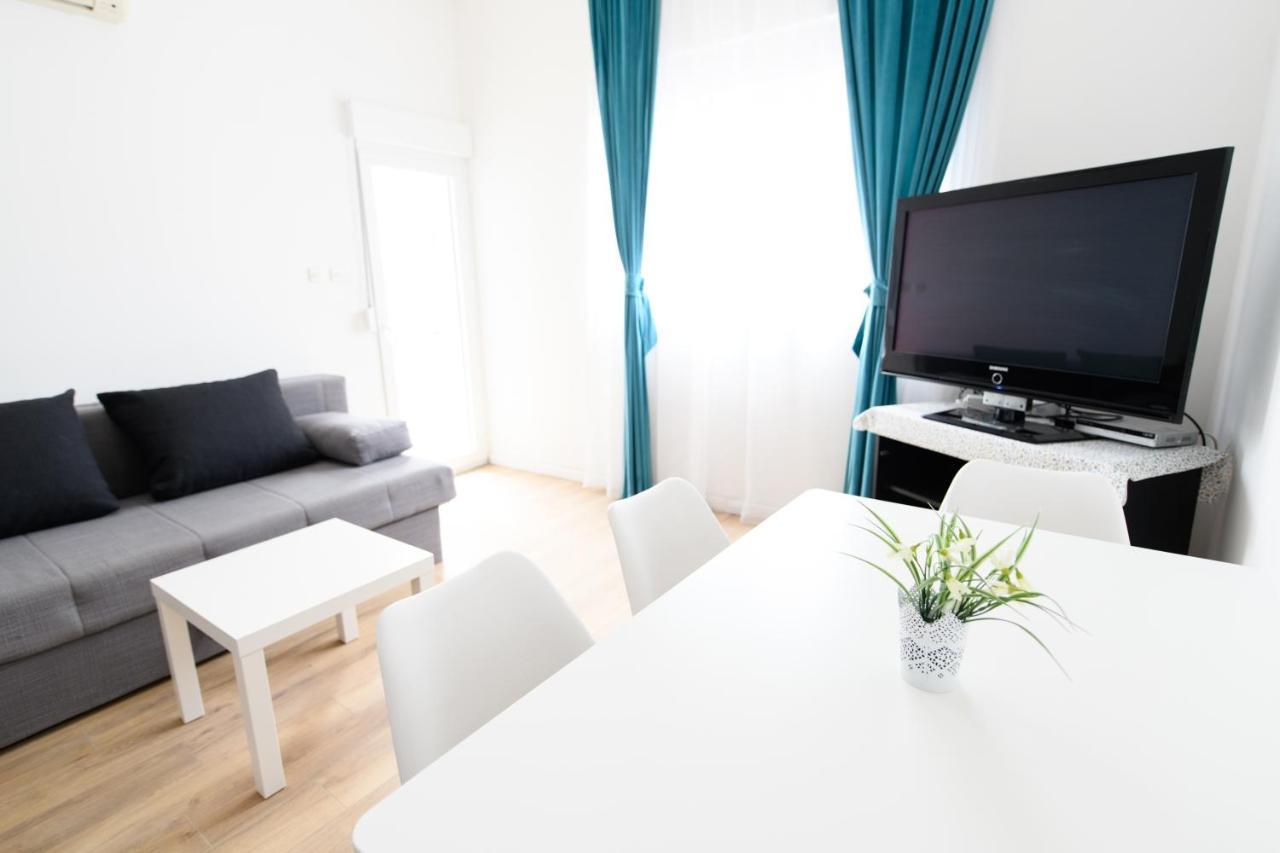 Cozy Beach Apartments Makarska Extérieur photo